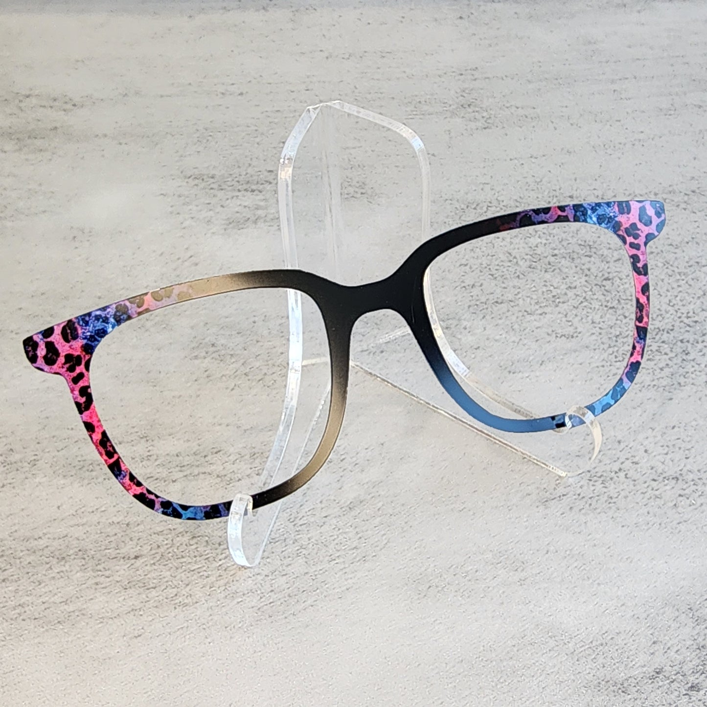 READY TO SHIP CLEARANCE Nora topper N0526-8