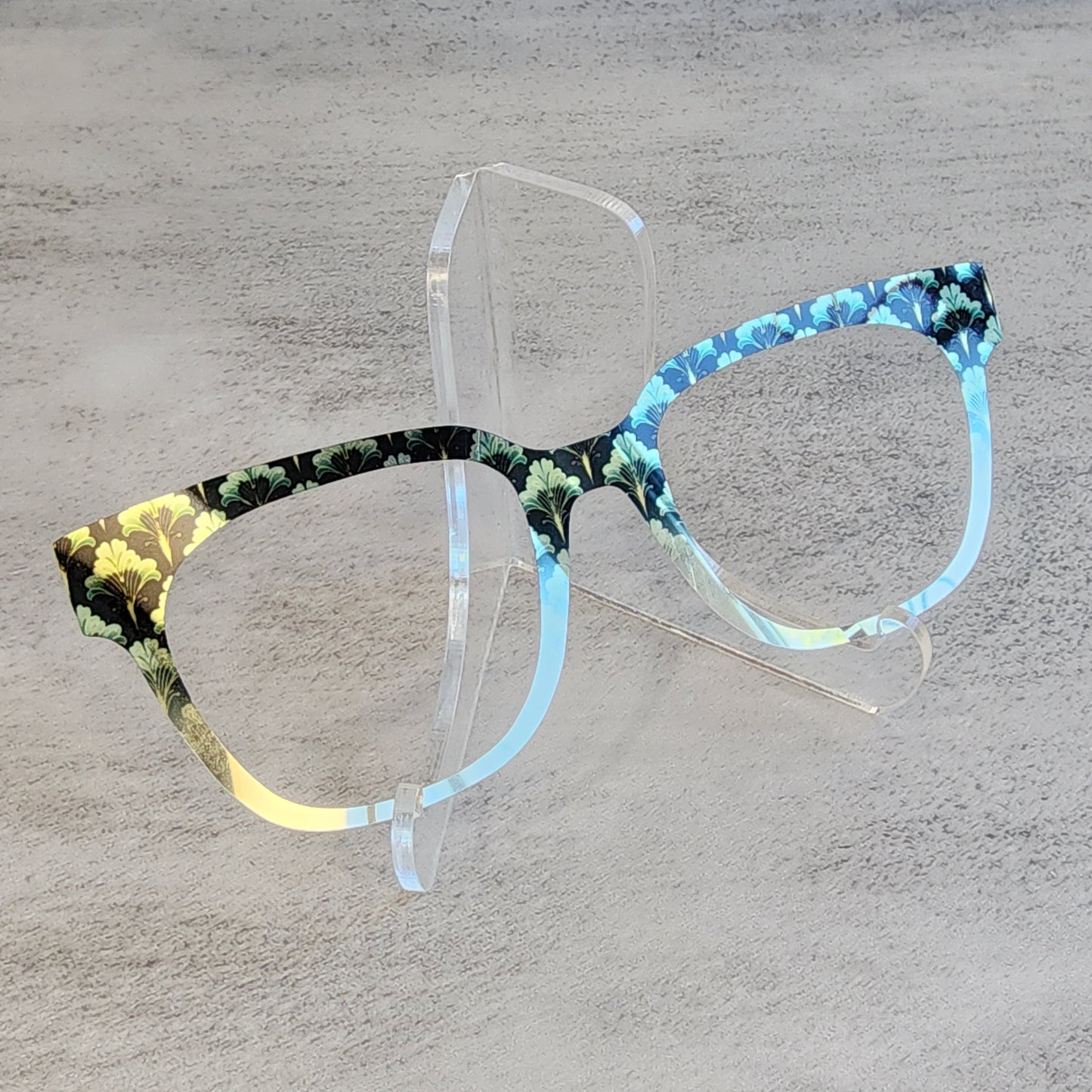 READY TO SHIP CLEARANCE Max M0526-119