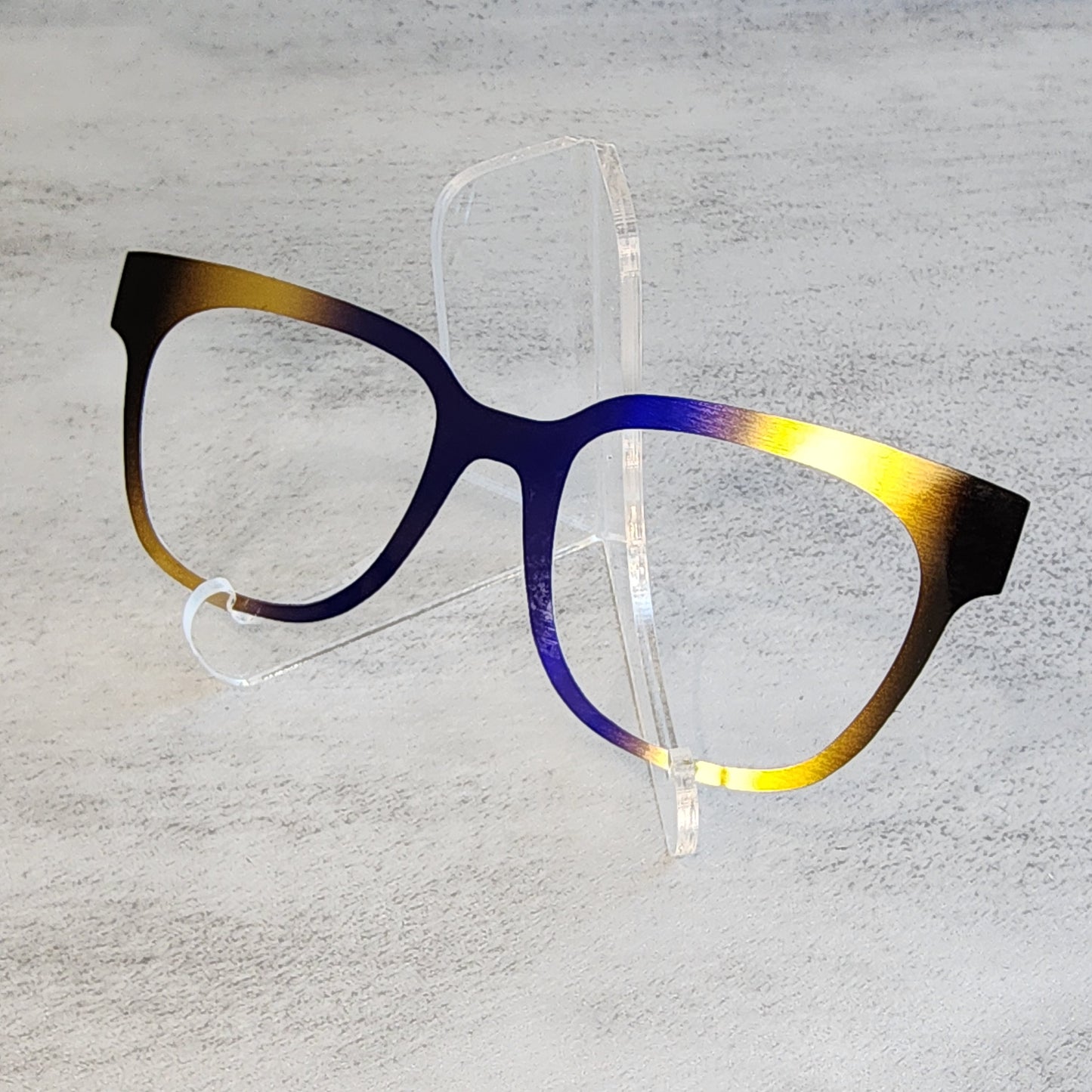 READY TO SHIP CLEARANCE Max M0526-128