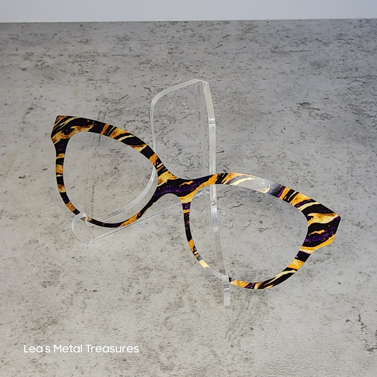 READY TO SHIP CLEARANCE Queen Q1026-135