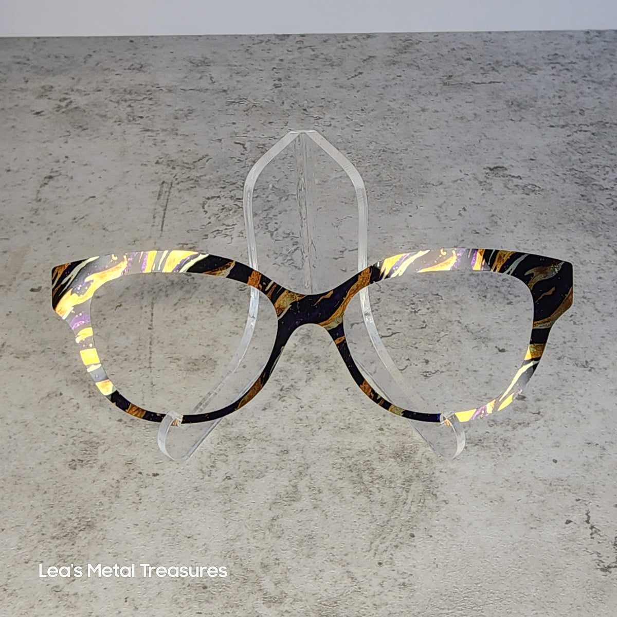 READY TO SHIP CLEARANCE Queen Q1026-141