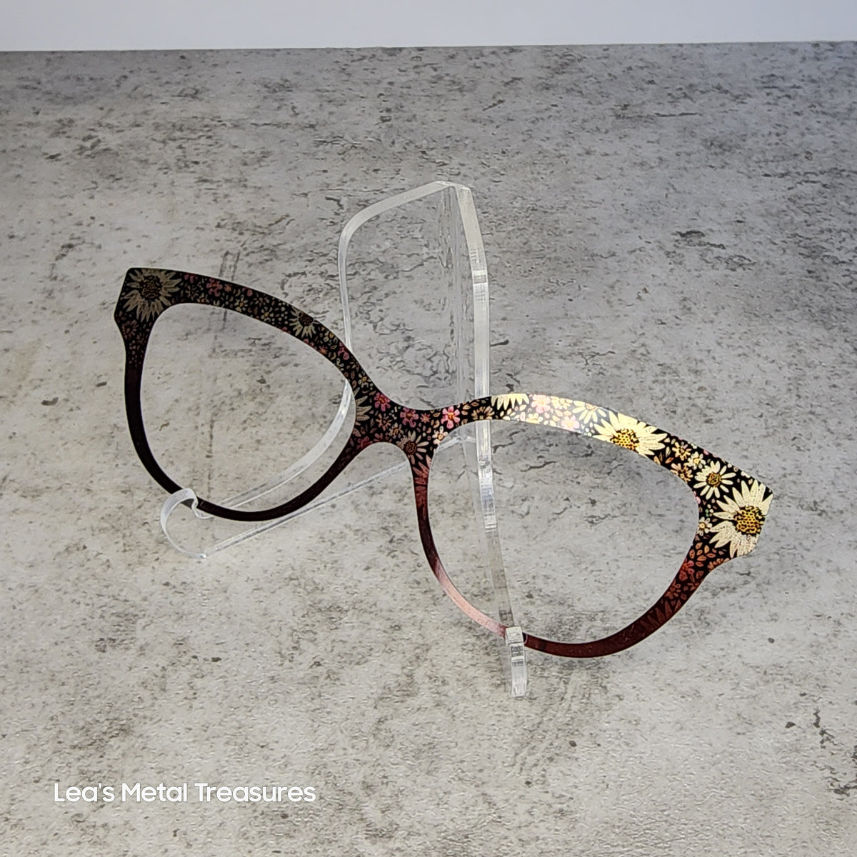 READY TO SHIP CLEARANCE Queen Q1026-143
