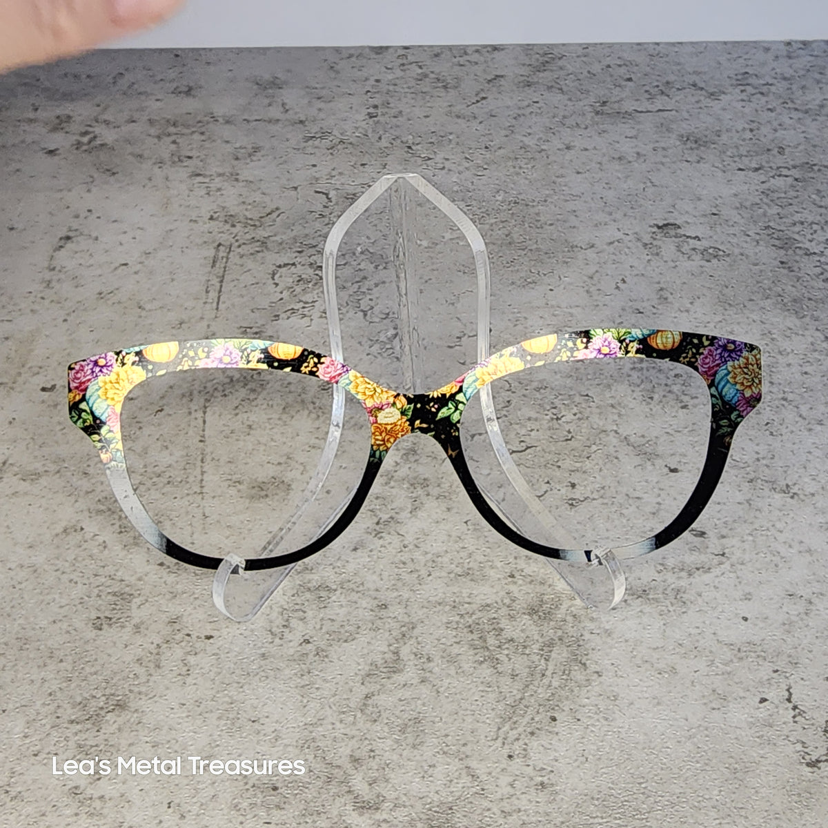 READY TO SHIP CLEARANCE Queen Q1026-146