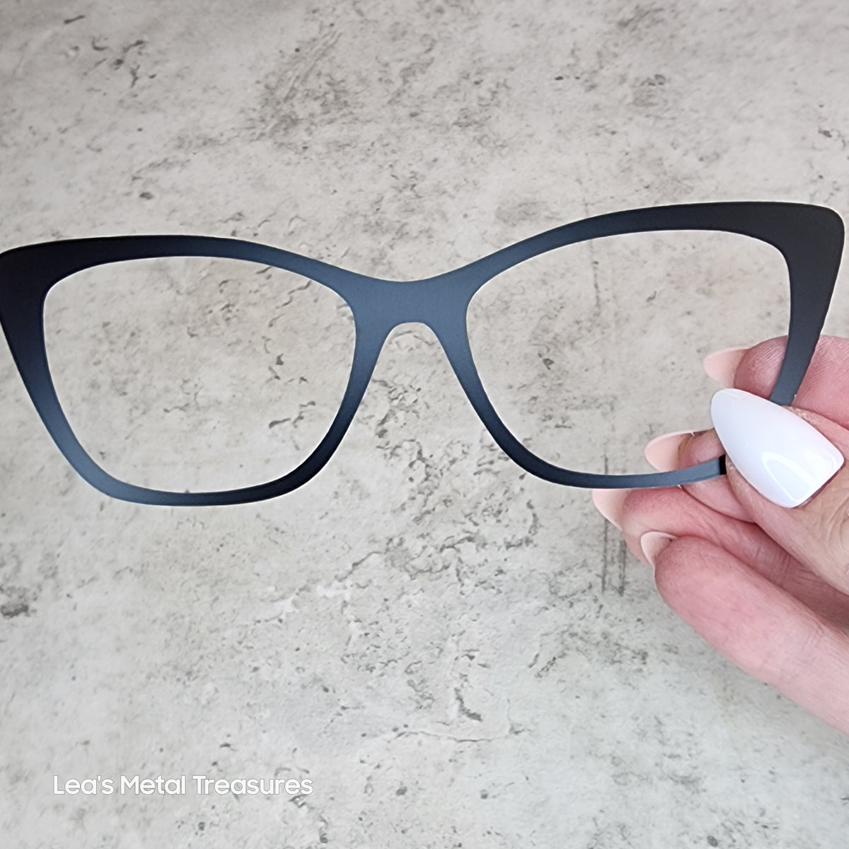READY TO SHIP CLEARANCE CLOSE OUT Wendy Solid Matte Black