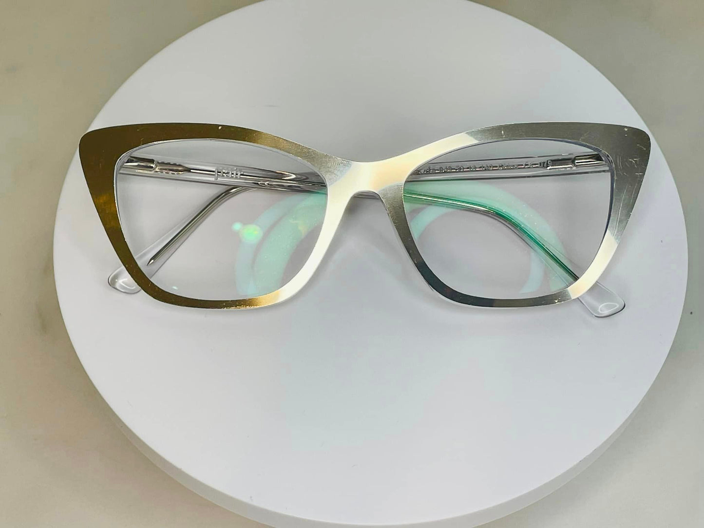 Mirror Champagne Naked Collection - Eyeglasses Cover - Comes with Magnets