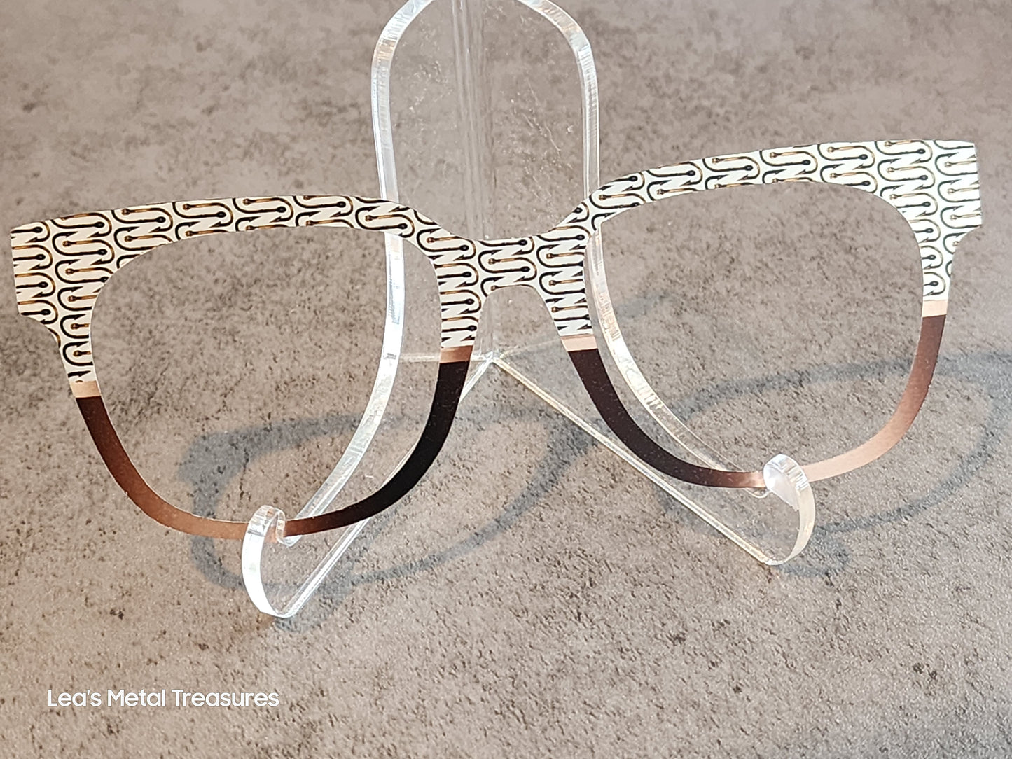 READY TO SHIP CLEARANCE Max M0725-3