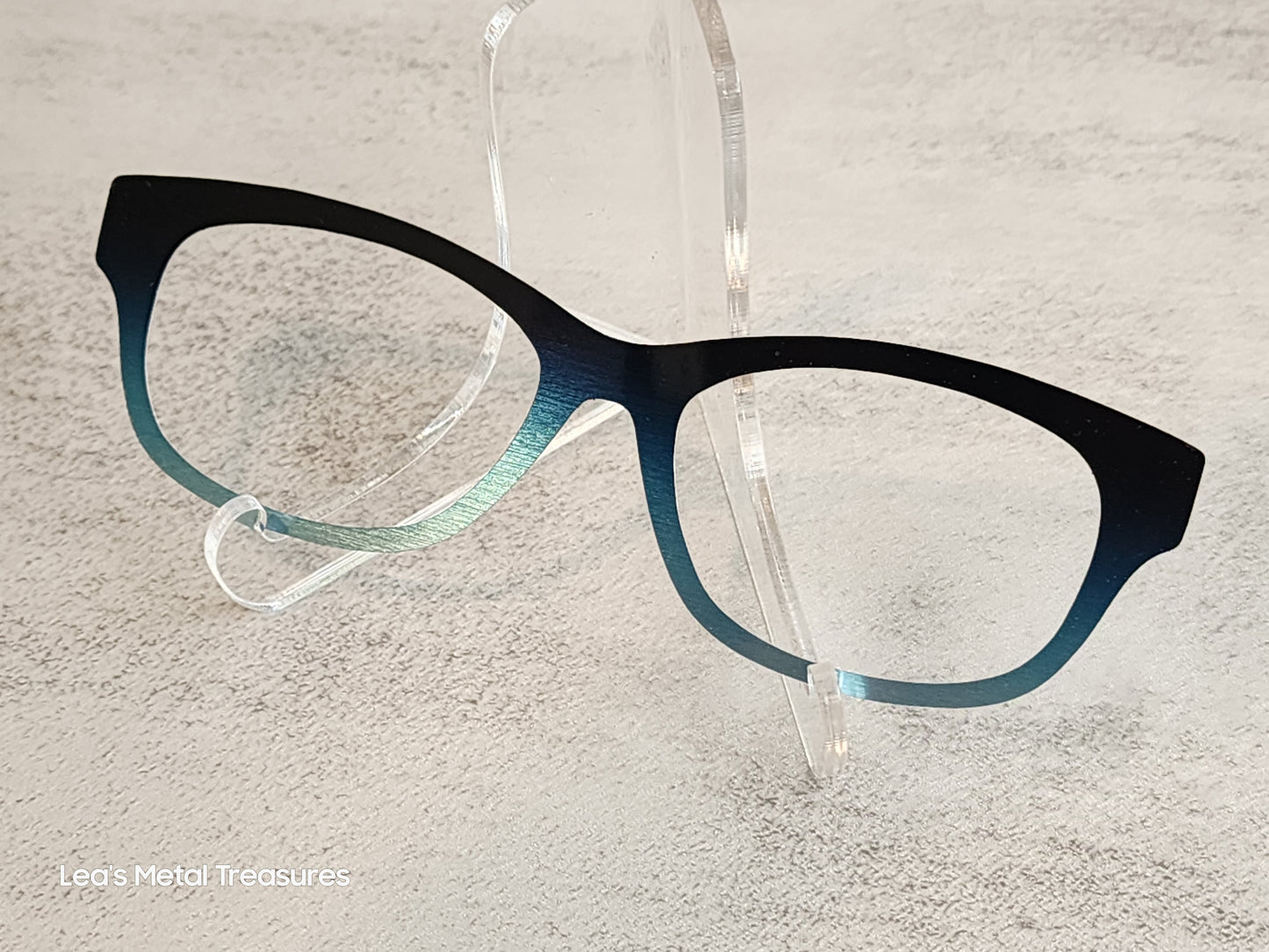 READY TO SHIP CLEARANCE Ada A0725-9