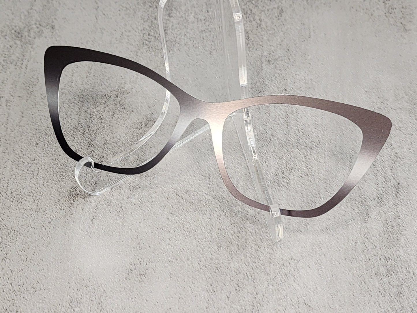 READY TO SHIP CLEARANCE Wendy W0825-111