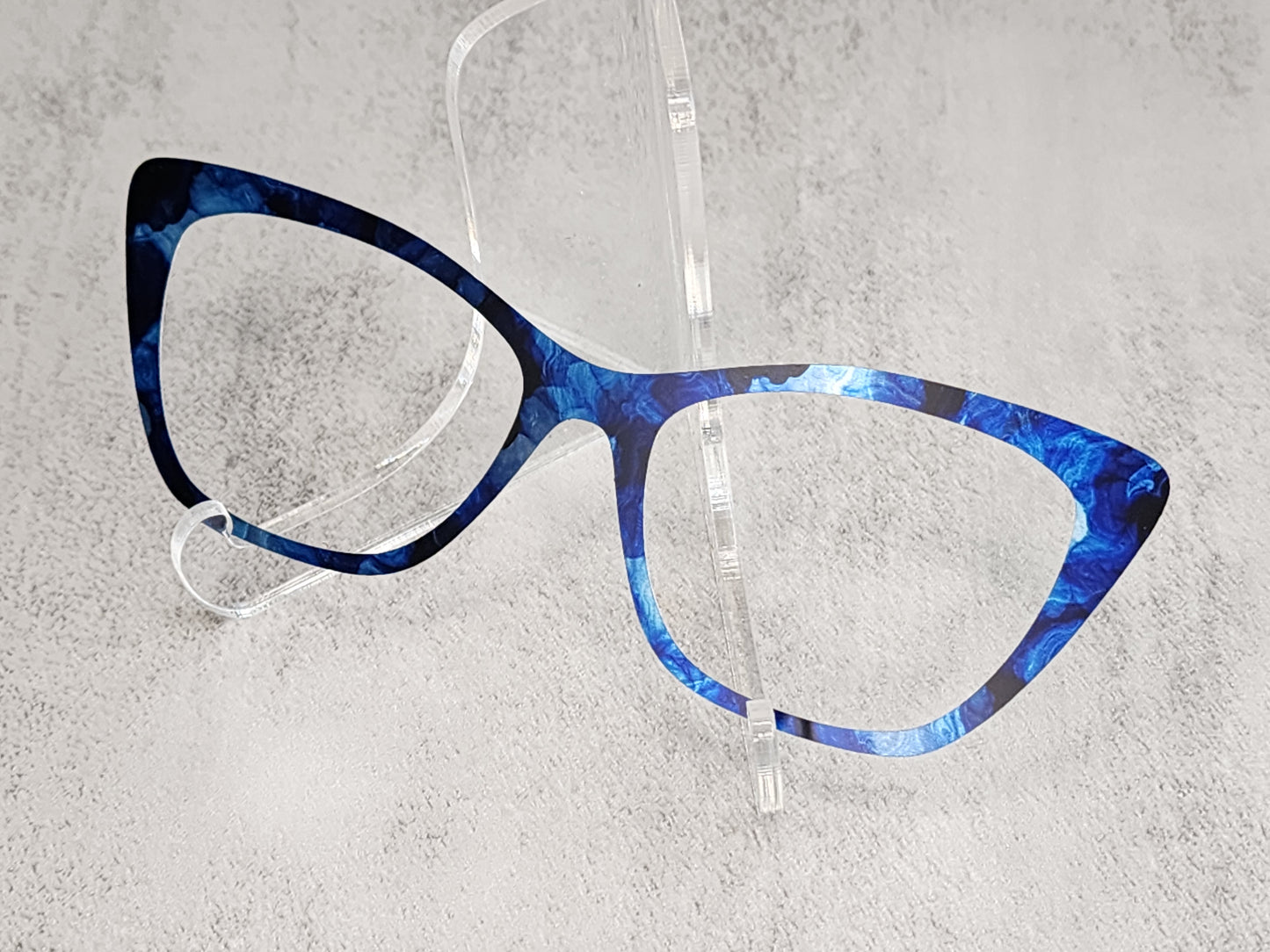 READY TO SHIP CLEARANCE Wendy W0825-115