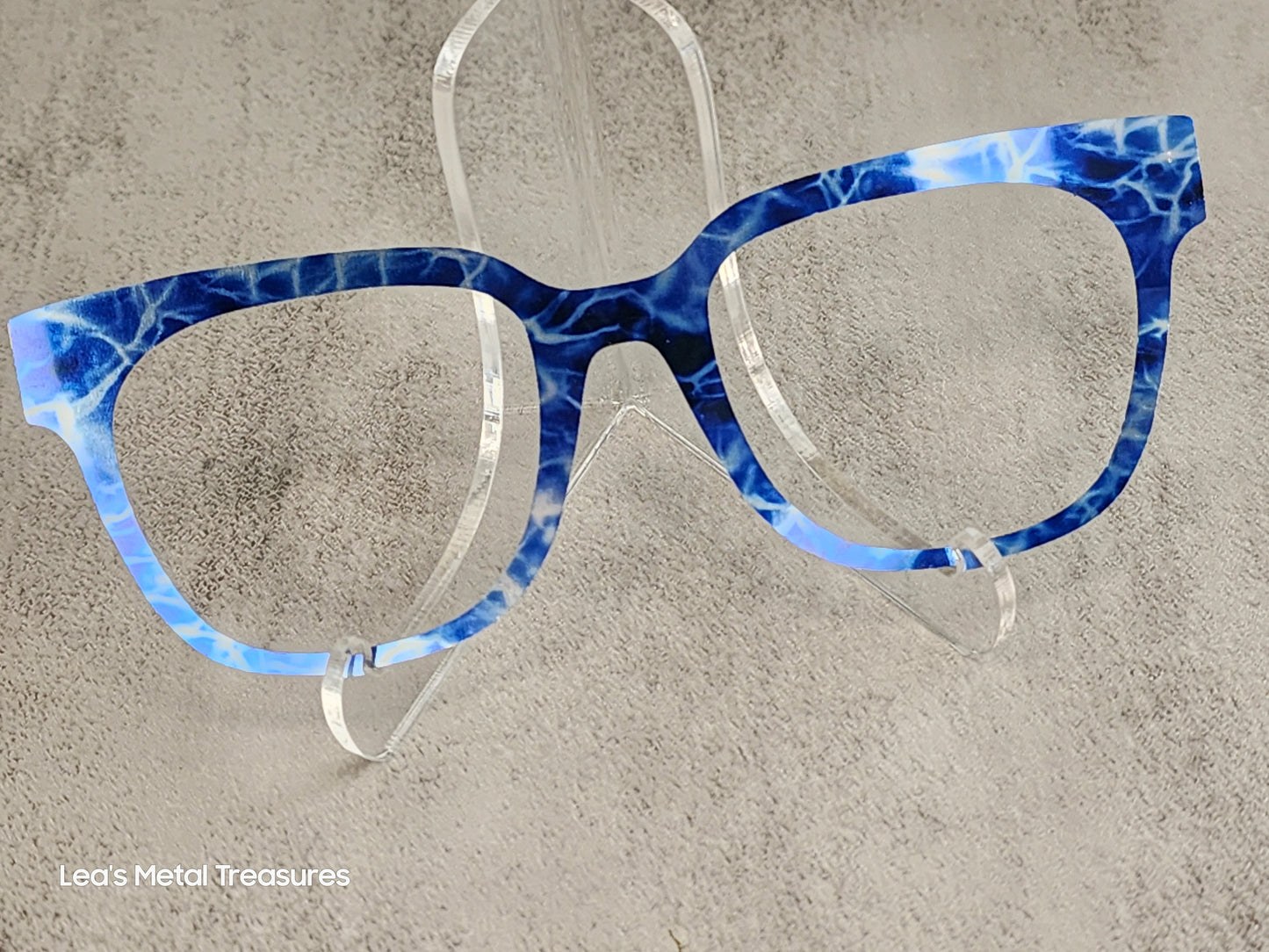 READY TO SHIP CLEARANCE Max M0825-17