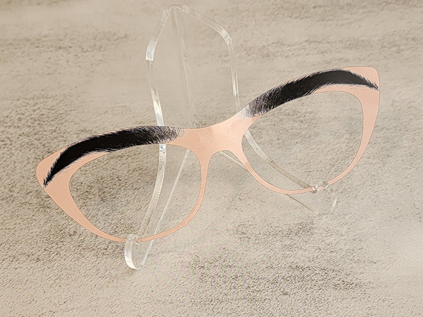 READY TO SHIP CLEARANCE Emma MEGA THICK E0825-48 FUNNY EYEBROW TOPPER