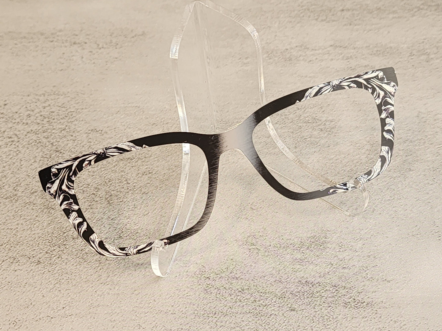 READY TO SHIP CLEARANCE Lori THICK L0825-79