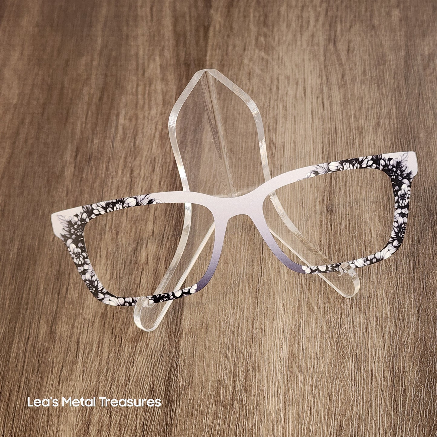 READY TO SHIP CLEARANCE Lori THICK L0825-86