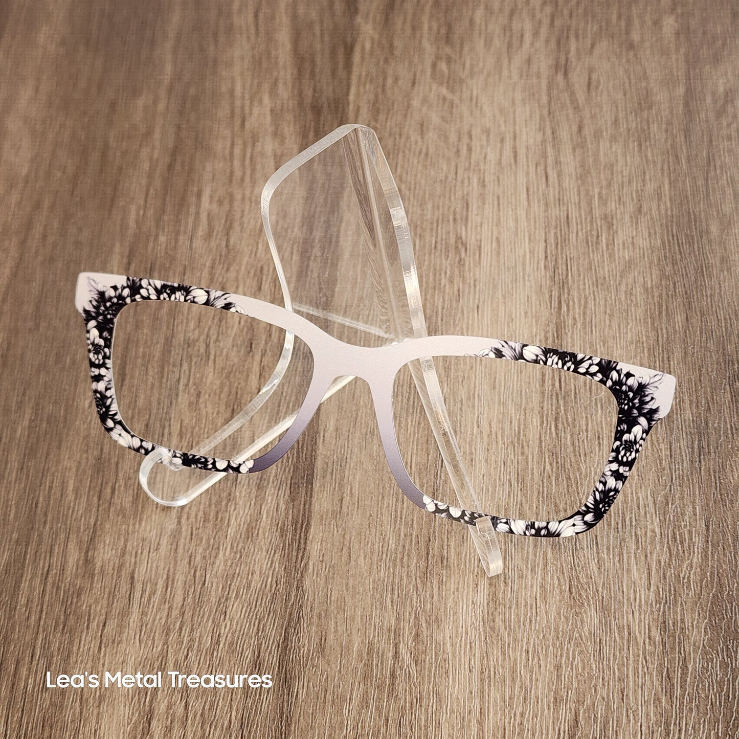 READY TO SHIP CLEARANCE Lori THICK L0825-86