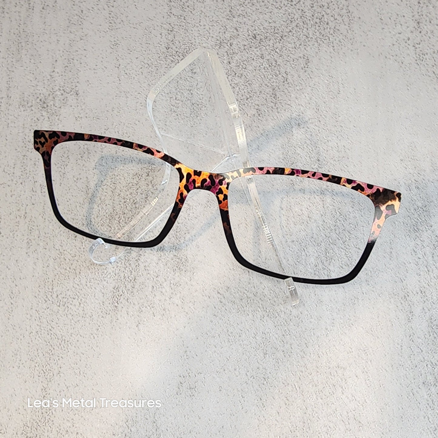 READY TO SHIP CLEARANCE Korbin K0925-104