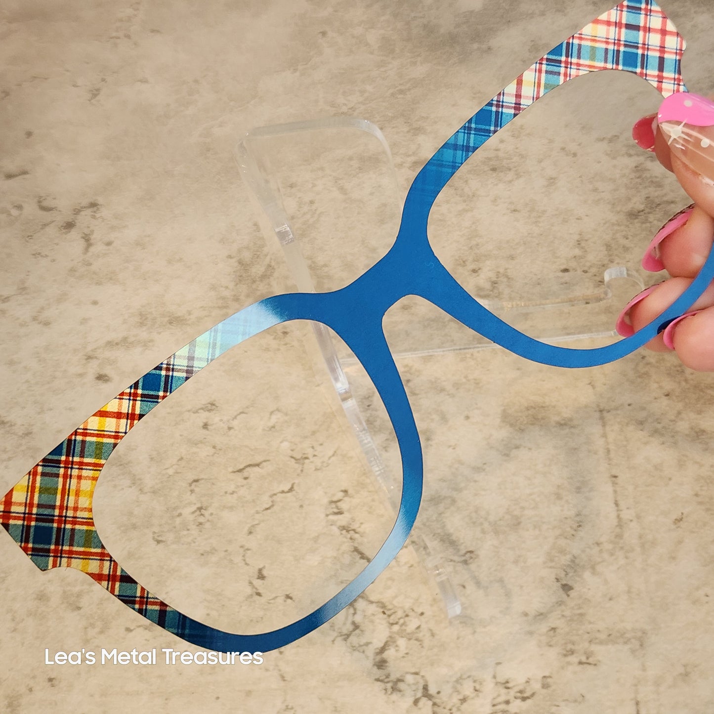 READY TO SHIP CLEARANCE Max M1025-68