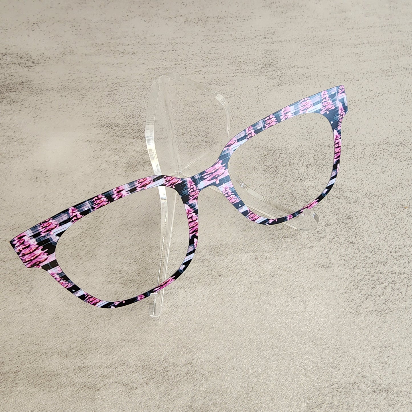 READY TO SHIP CLEARANCE Max M1225-84