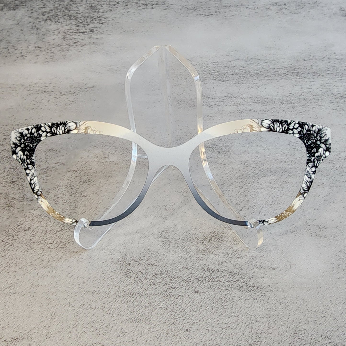 READY TO SHIP CLEARANCE Queen Q0626-49