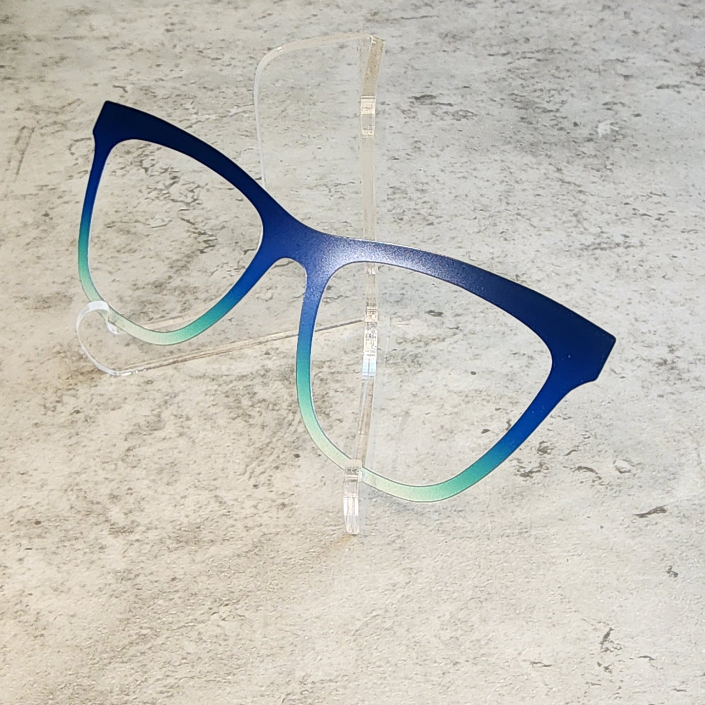 READY TO SHIP CLEARANCE Haley H0626-105