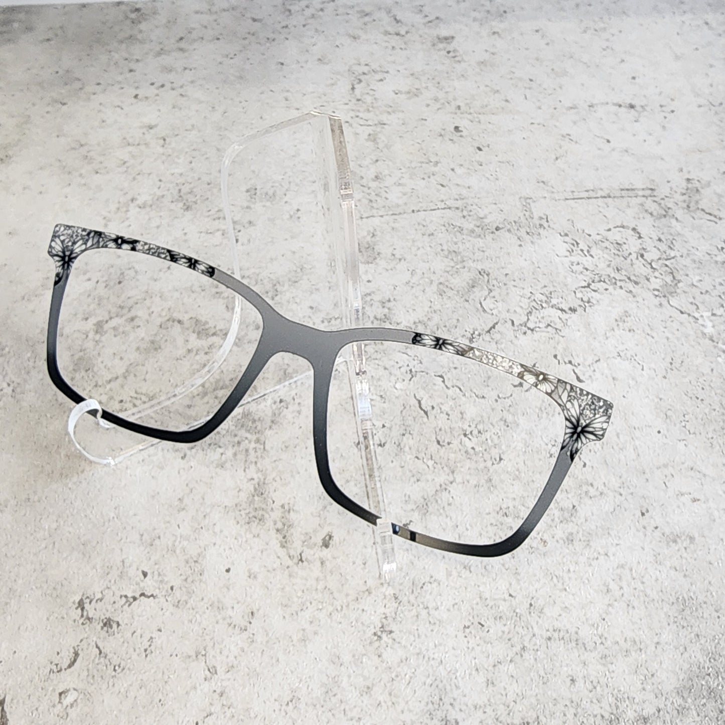READY TO SHIP CLEARANCE Korbin K0626-296