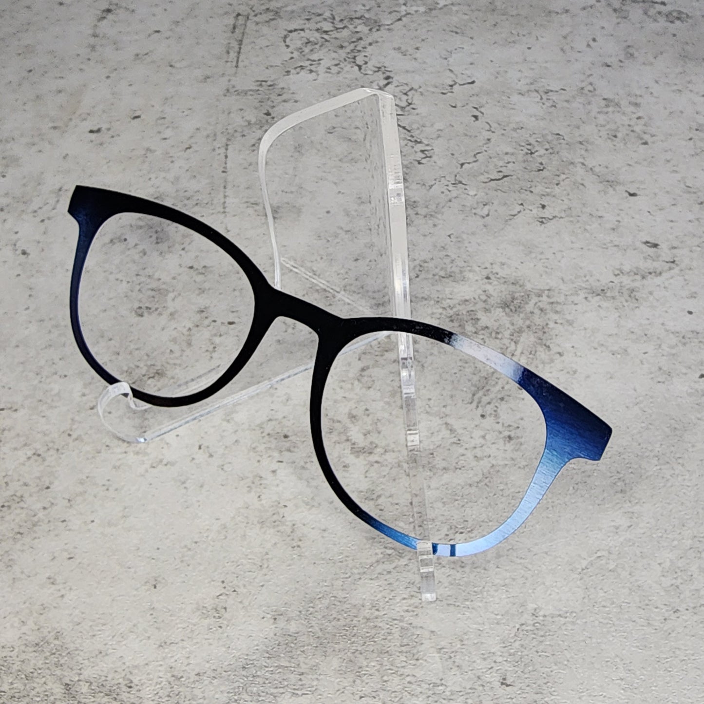 READY TO SHIP CLEARANCE Robin R0726-28