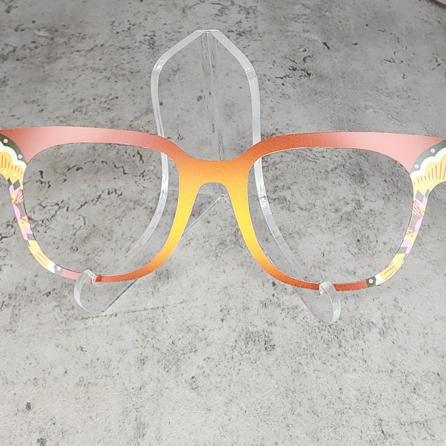 READY TO SHIP CLEARANCE Max glow in the dark M0826-162