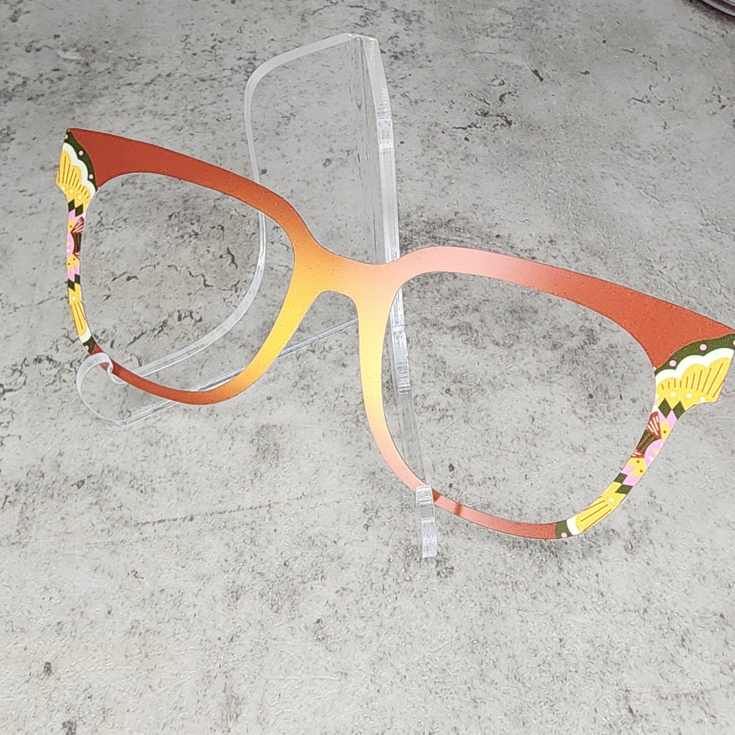 READY TO SHIP CLEARANCE Max glow in the dark M0826-166