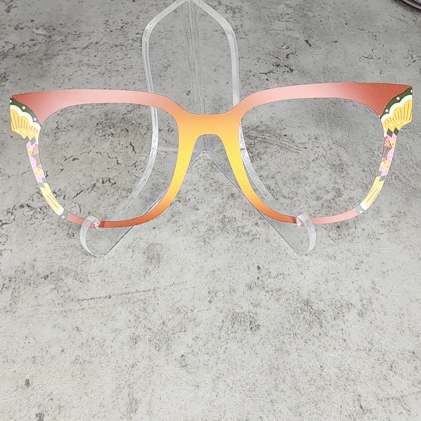 READY TO SHIP CLEARANCE Max glow in the dark M0826-166