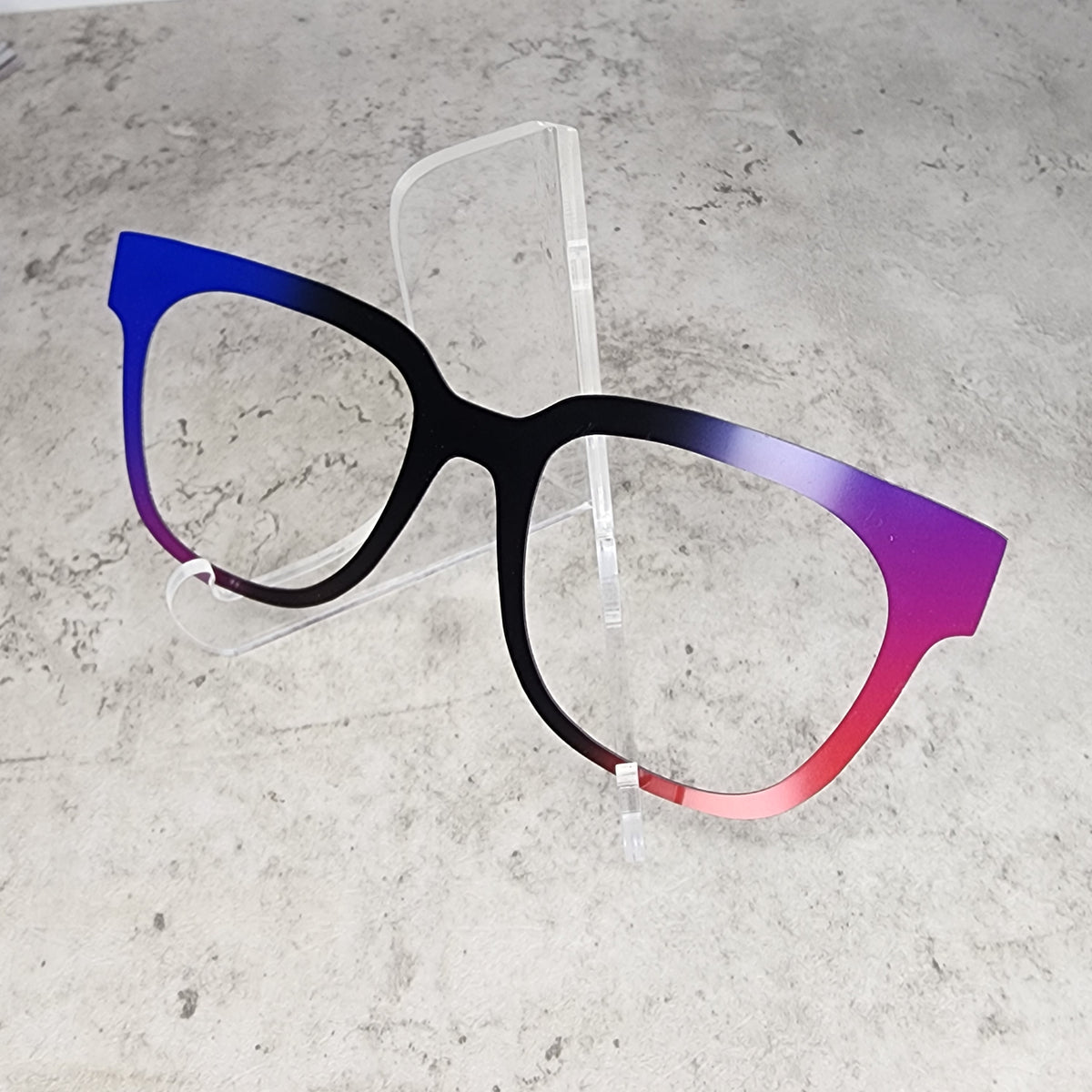 READY TO SHIP CLEARANCE Max M0826-185