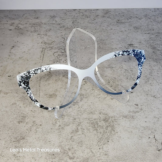 READY TO SHIP CLEARANCE Queen Q1026-131