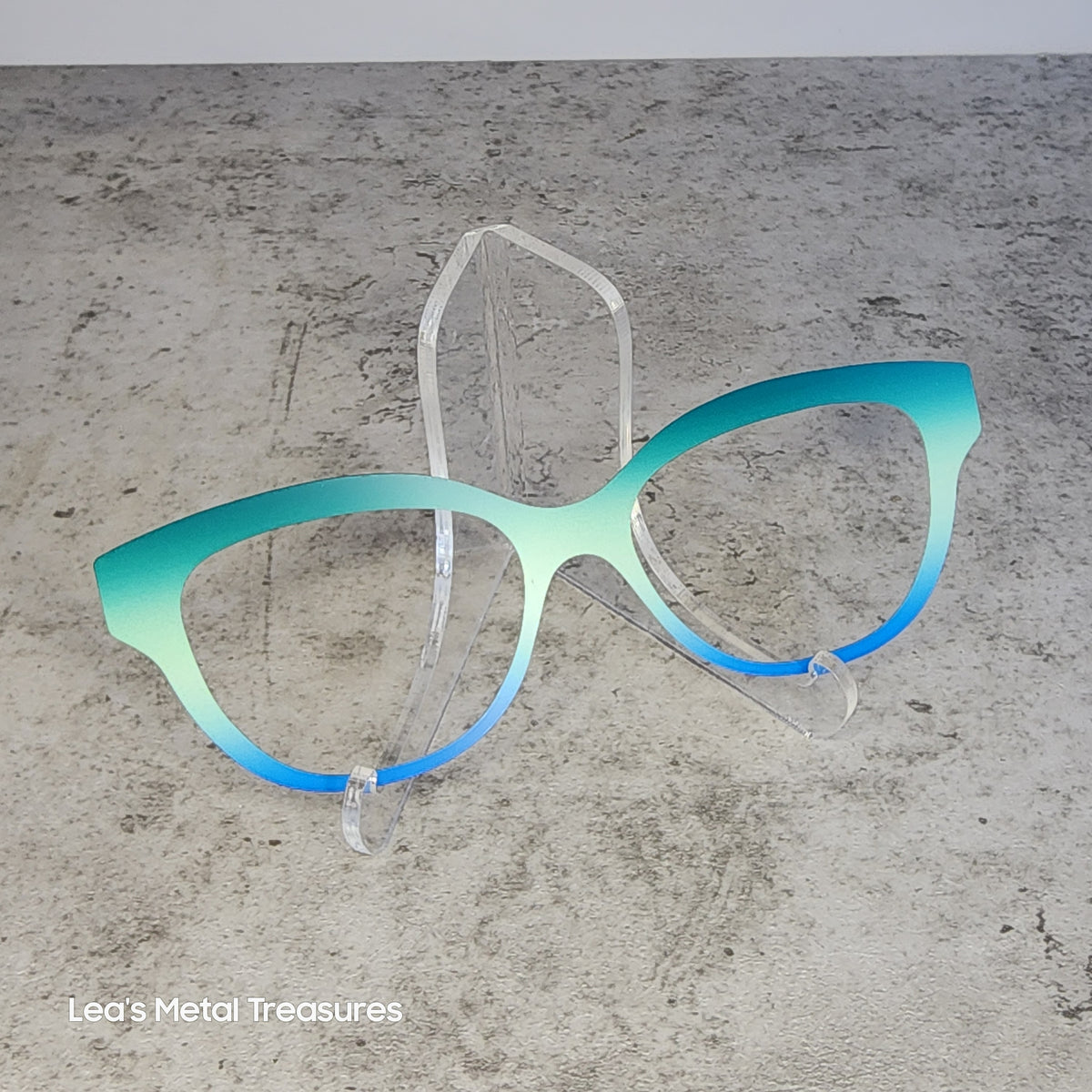 READY TO SHIP CLEARANCE Queen Q1026-132
