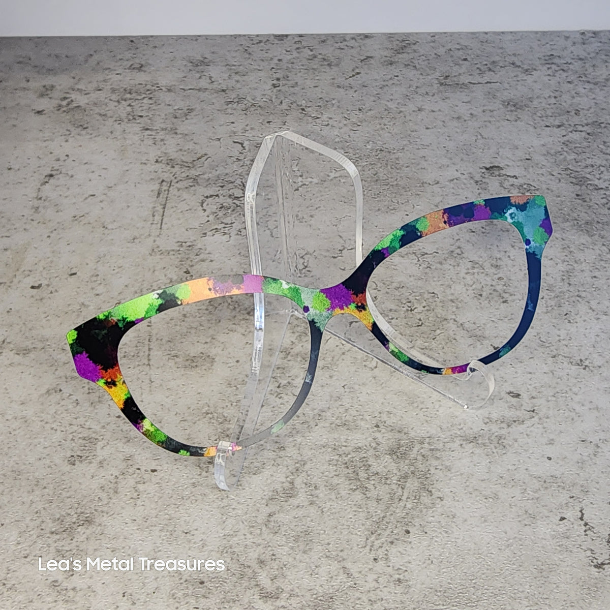 READY TO SHIP CLEARANCE Queen Q1026-140