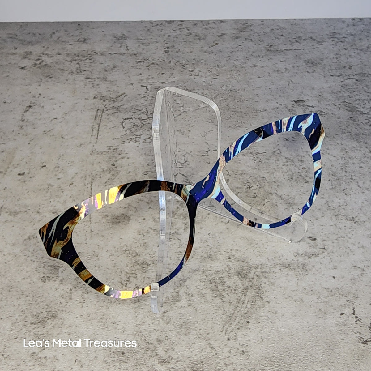 READY TO SHIP CLEARANCE Queen Q1026-141