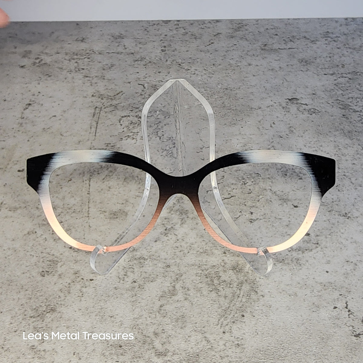 READY TO SHIP CLEARANCE Queen Q1026-162