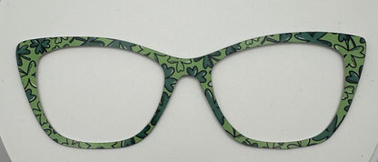 READY TO SHIP Wendy Shamrocks Topper