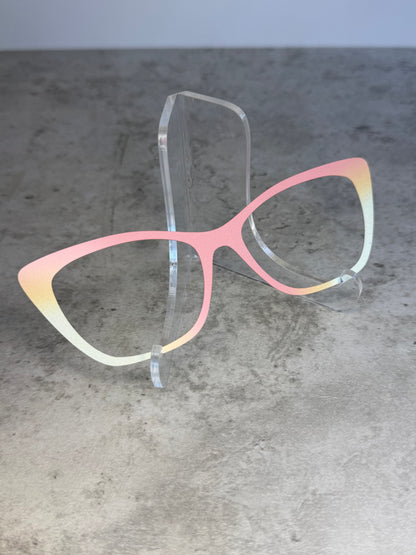 READY TO SHIP CLEARANCE Wendy Glow in the Dark W0826-893