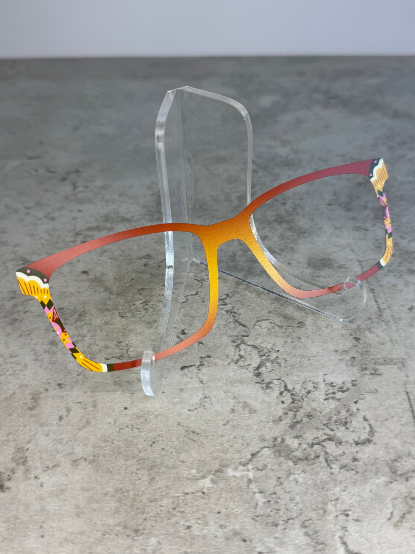 READY TO SHIP CLEARANCE Korbin glow in the dark K0826-417