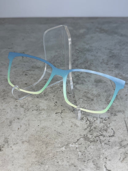 READY TO SHIP CLEARANCE Korbin K0826-421
