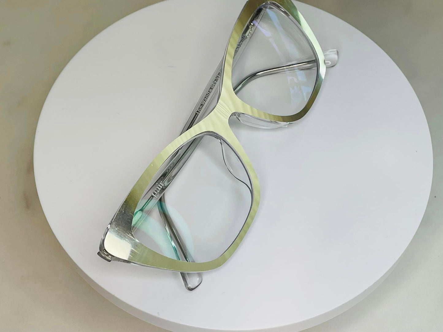 Mirror Champagne Naked Collection - Eyeglasses Cover - Comes with Magnets