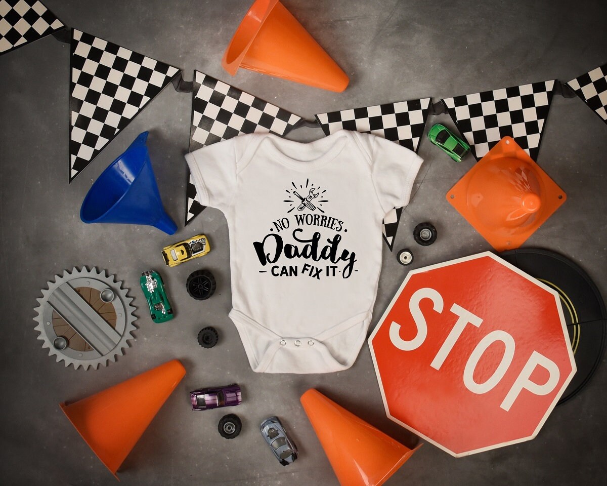 No Worries Daddy Can Fix It Shirt or Bodysuit - fathers day shirt - if dad can't fix it no one can - mechanic daddy - handyman dad