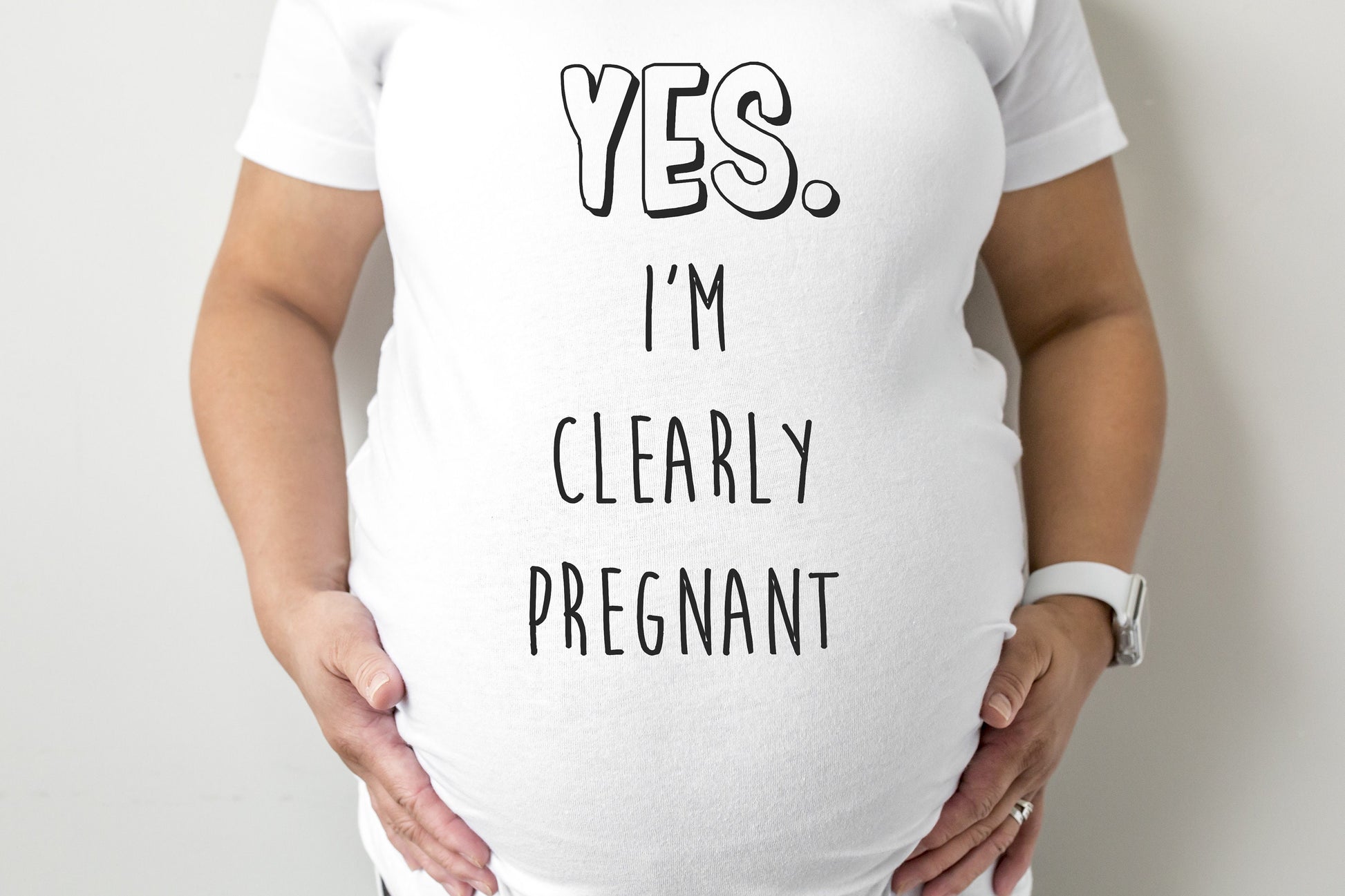 Yes I'm Clearly Pregnant Maternity T-Shirt - maternity cut shirt with ruched sides - funny pregnancy shirt - funny maternity tee