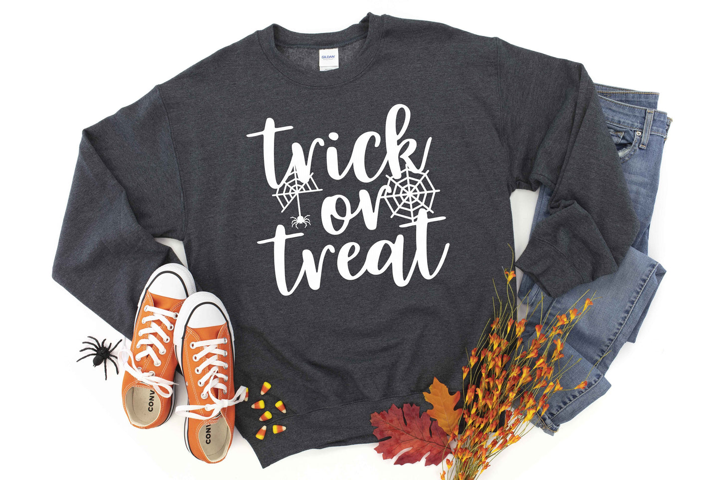 Trick or Treat v4 Halloween Unisex Crewneck Fleece Pullover Sweatshirt
