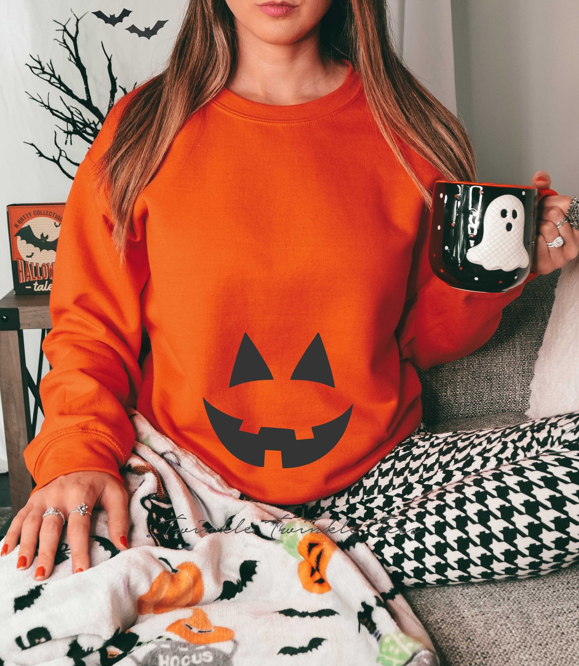 Pregnant Jack O Lantern Women's Crewneck Fleece Pullover Sweatshirt - Halloween Maternity Sweatshirt - Halloween Costume for Pregnant Women